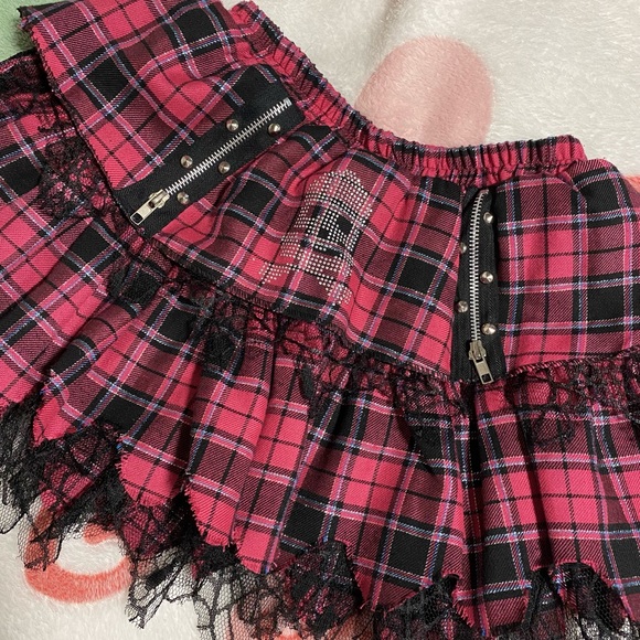 pink plaid emo scene gothic skull skirt - Picture 2 of 4